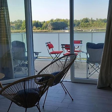 Appartement Climatise Au Coeur De La Provence Lac Et Parcs D'Attractions 10Mn Avignon Monteux Exteriér fotografie