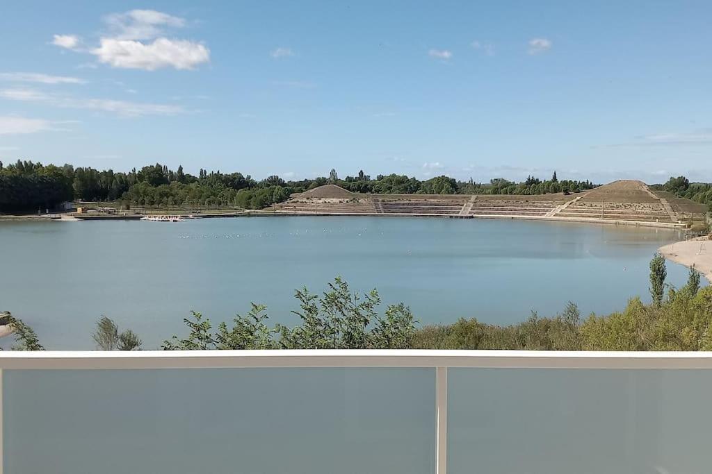 Appartement Climatise Au Coeur De La Provence Lac Et Parcs D'Attractions 10Mn Avignon Monteux Exteriér fotografie