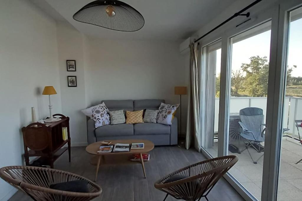 Appartement Climatise Au Coeur De La Provence Lac Et Parcs D'Attractions 10Mn Avignon Monteux Exteriér fotografie
