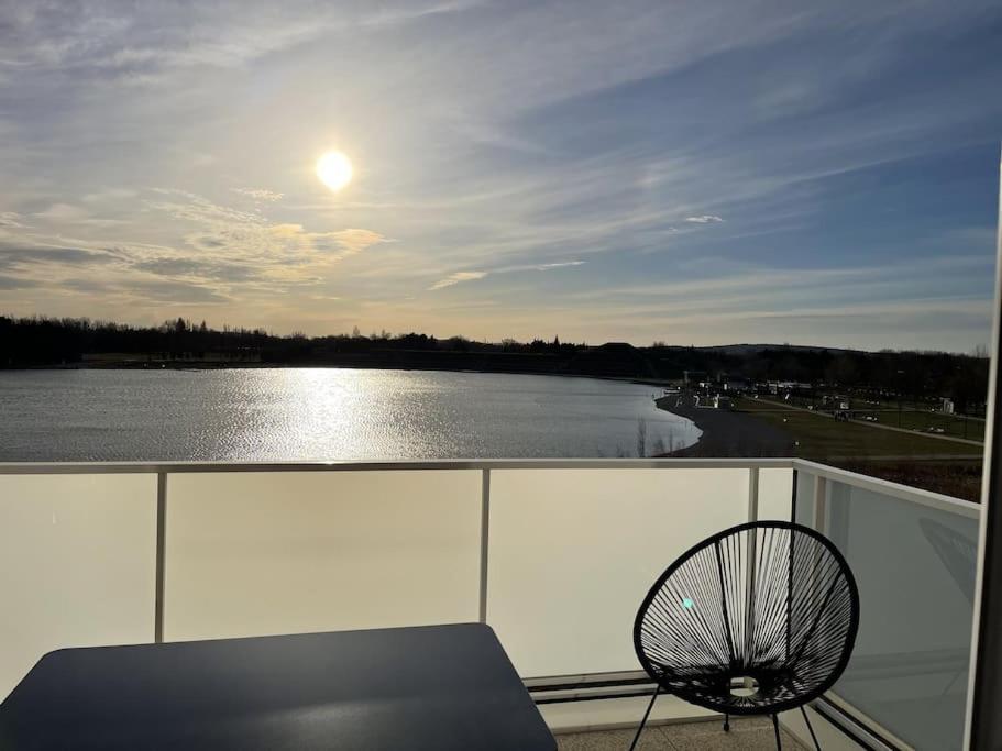 Appartement Climatise Au Coeur De La Provence Lac Et Parcs D'Attractions 10Mn Avignon Monteux Exteriér fotografie